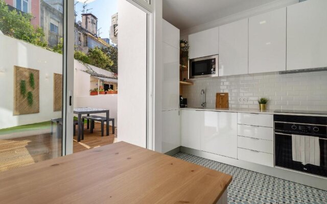 1bd Industrial-Styled Home in Lisbon by GuestReady