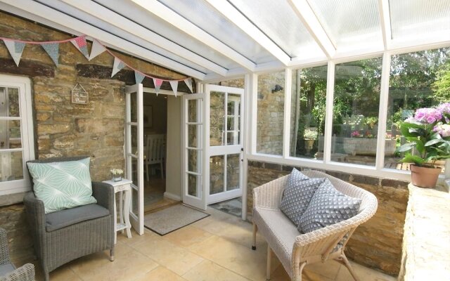 Providence Cottage, BURFORD