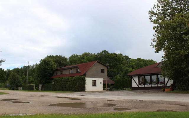 Sanders Motel