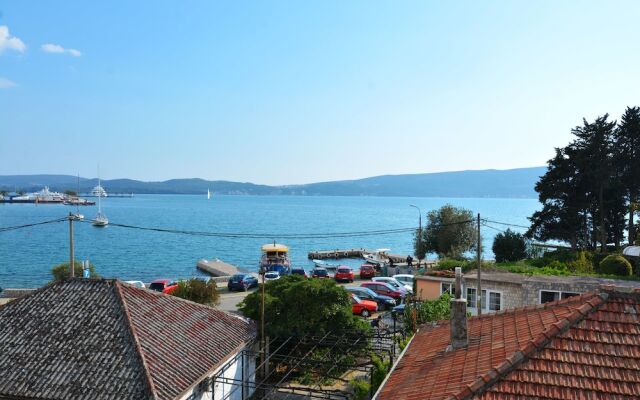 Two bedroom apartment in the heart of Porto Montenegro