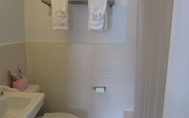 Shalimar Motel