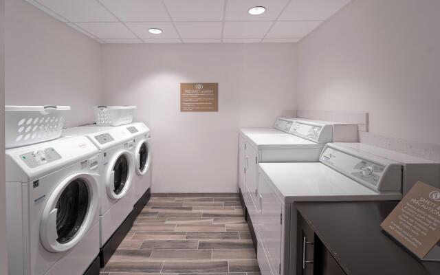 Candlewood Suites Baltimore - Inner Harbor by IHG