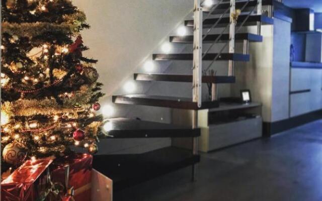 Silver Novella Luxury Apartment