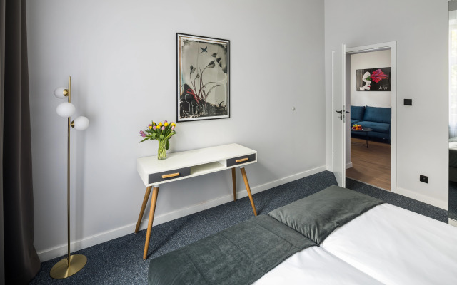 Old Town Residence BIS