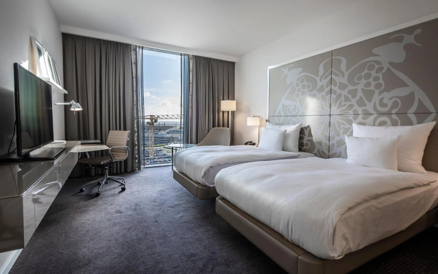 Clarion Hotel Copenhagen Airport - Image 7