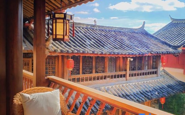 Floral Hotel ·Qu'an Hefeng Light Luxury Holiday hotel (Sifang Street) – Outside – Lijiang