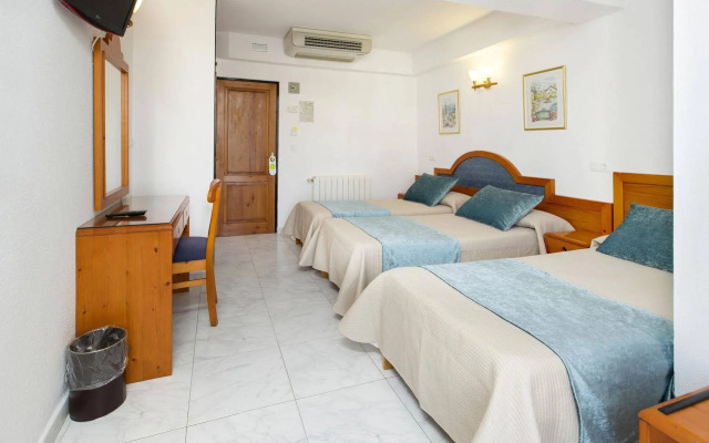 Hostal Marí