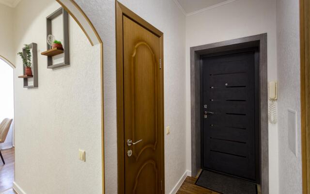 Апартаменты на проспекте Бардина