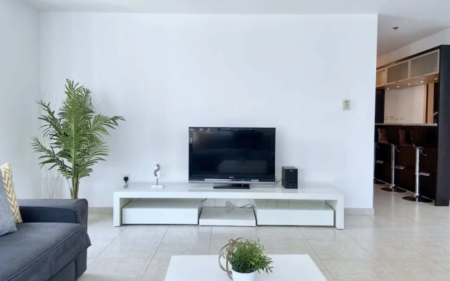 Spacious 1-bedroom Apartment in Dubai Marina - Apartment in ดูไบ - Photo 3