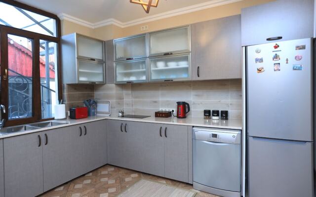 Syune Mini Hotel