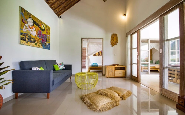 Charming Private Villa With Large Garden, 2 BR, Uluwatu