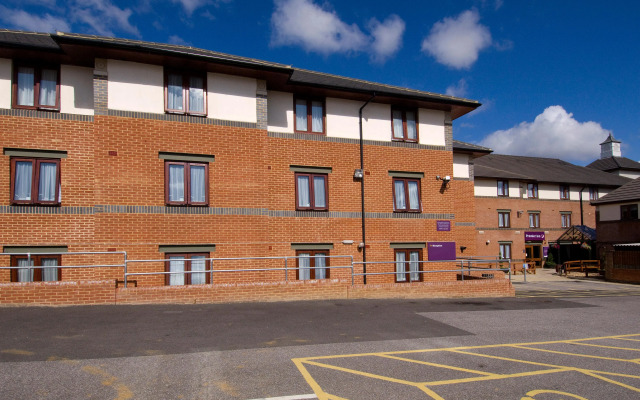 Premier Inn Gillingham Business Park