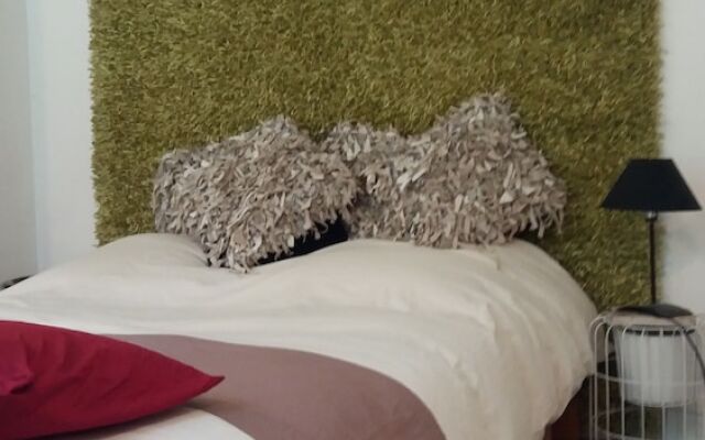 Au Pied des milles Étangs- LES CAPUCINS