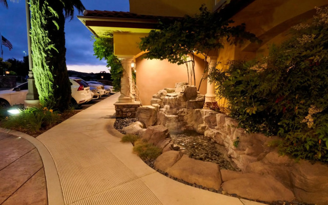 Bellasera Hotel & Suites Paso Robles, Tapestry by Hilton