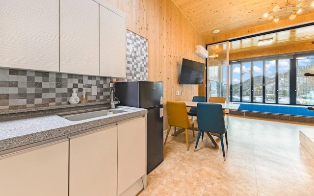 Gapyeong Rangdebyu Pulbilla