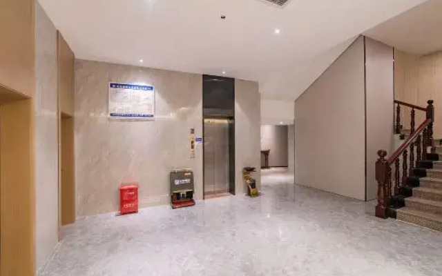 Unitour Hotel (Yulin Wanhua)