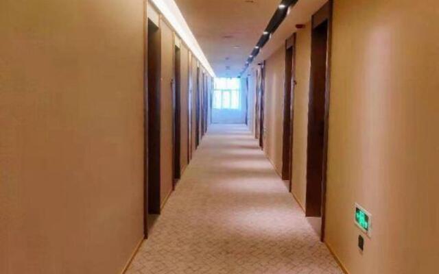 Super 8 Hotel (Ancient City of Kashgar People's Square)