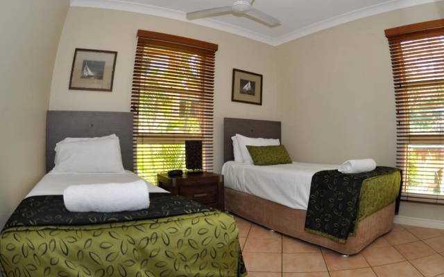 Toscana Village Resort – Guest Rooms – Airlie Beach