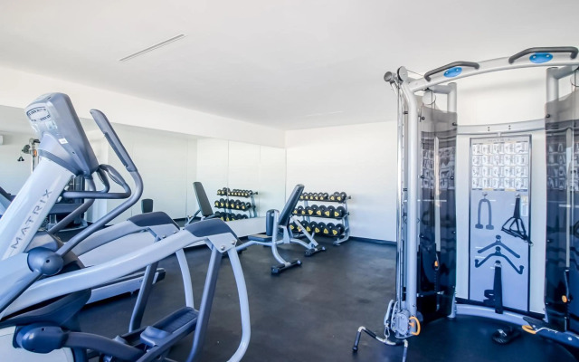 Sea Breezes Studio at Syrena 409