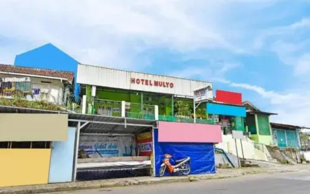 SPOT ON 91357 Hotel Mulyo
