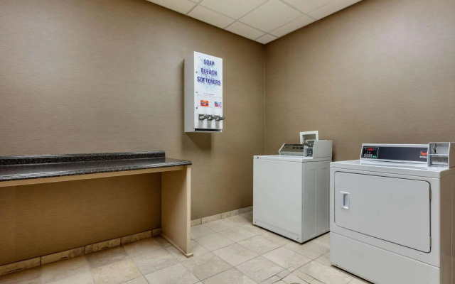 Comfort Inn & Suites North Little Rock McCain Mall