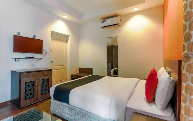 White Mg by OYO Rooms