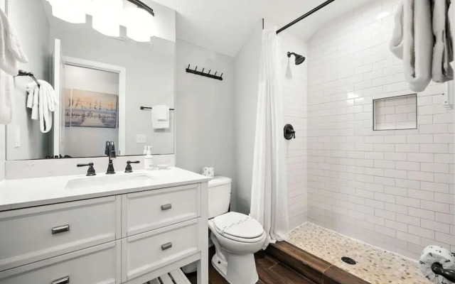 Salty Tradewind Retreat - 14ppl!