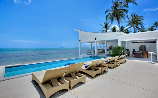 La Perle Luxury Boutique Hotel