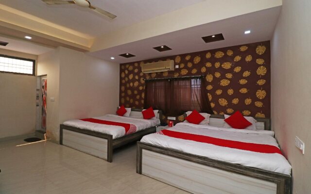 Hotel Laxmi Vridhi By OYO Rooms