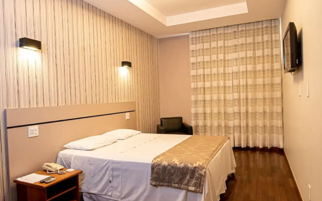 Serrano Residencial Hotel