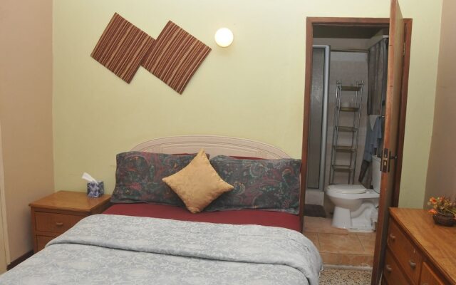 Moko's Bed & Breakfast