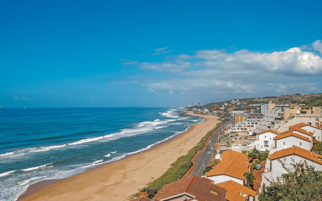 Escape to our Happy Place on Umdloti Beach