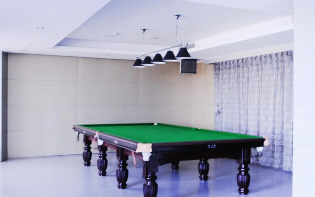 Rising Dragon International Hotel