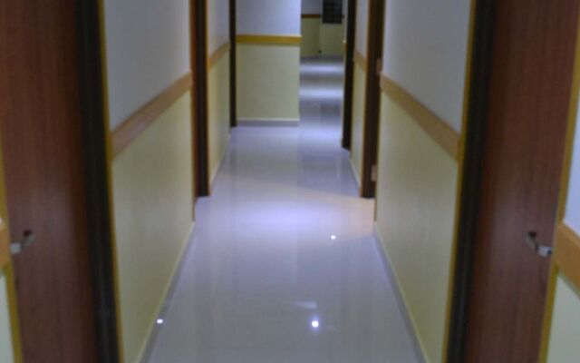 DR Hotel