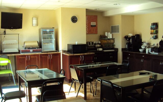 Comfort Inn And Suites Edson