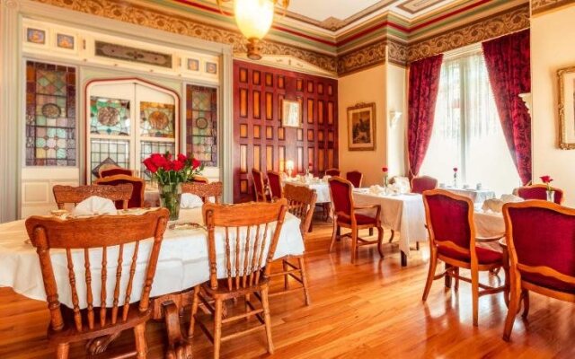 Amethyst Inn at Regents Park