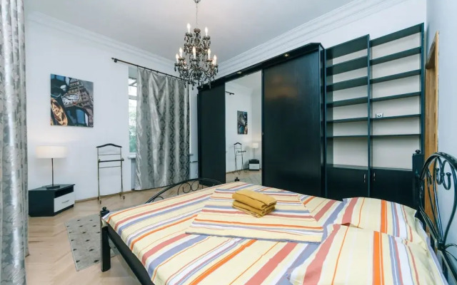 Apartments Kreshchatik 25-5