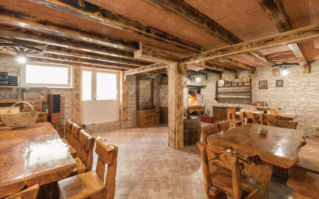 Nice Home in Povljana With Wifi and 1 Bedrooms