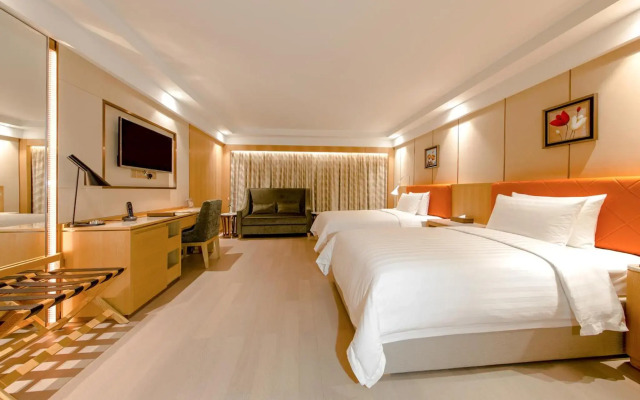 Royal Dragon Hotel