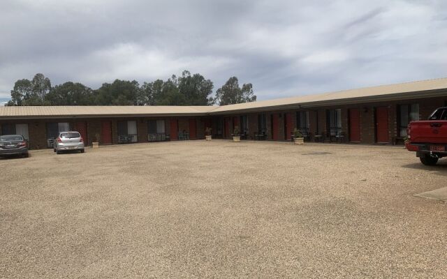 Newell Motor Inn - Narrandera