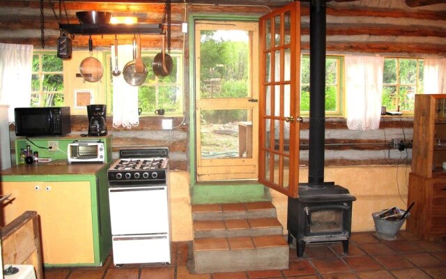 Taos Goji Farm & Eco-Lodge Retreat