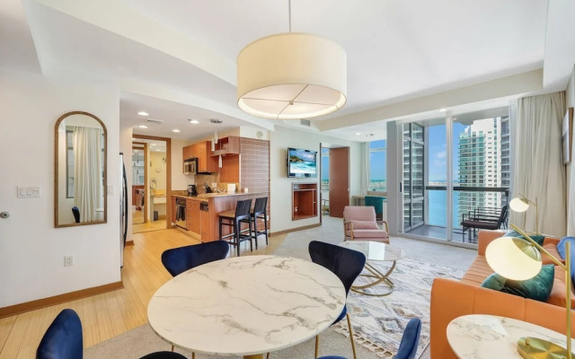 Miami Luxury Executive Apartment