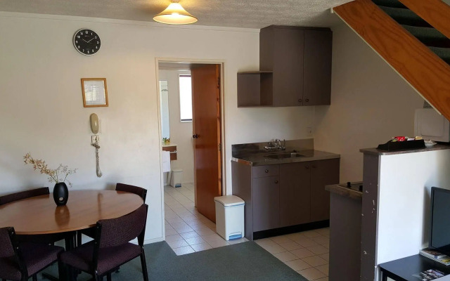 Aywon Motel