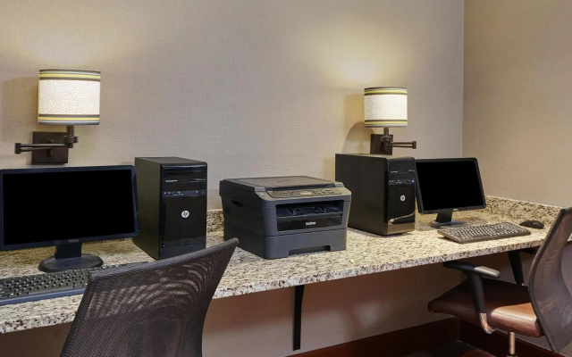 Staybridge Suites Bowling Green by IHG