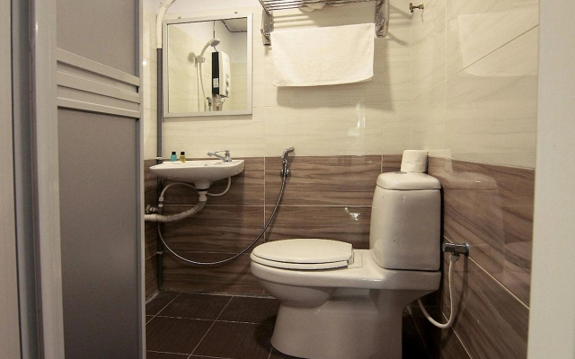 Room V @ Jalan Megat