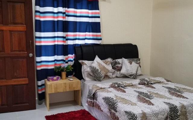 OYO Home 90357 Alisa Homestay