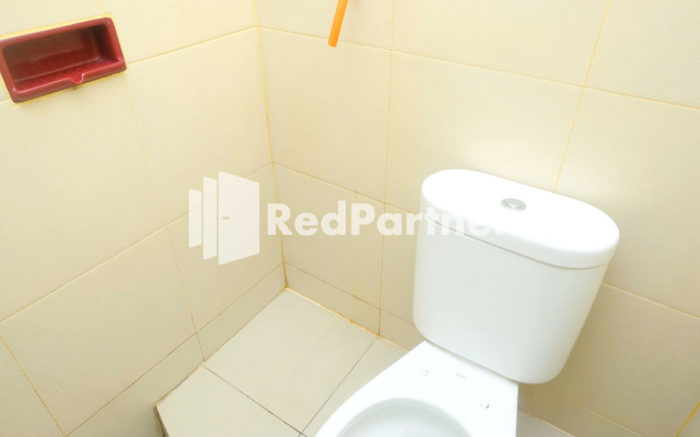 Hotel Transit 1 Makassar RedPartner