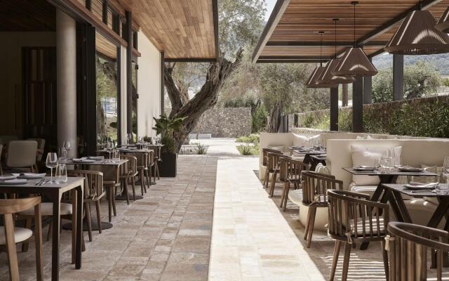 The Olivar Suites