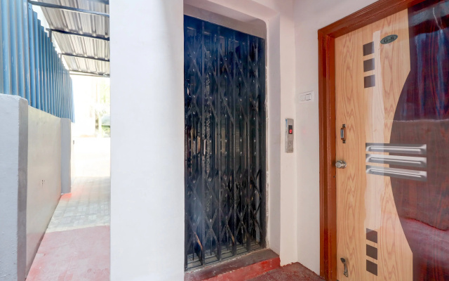 Super Collection O Sri Balaji Luxury rooms