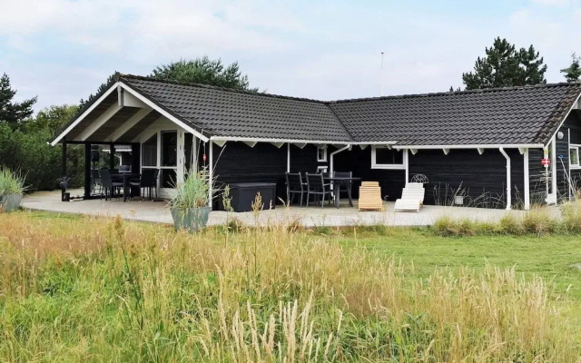 4 Star Holiday Home in Lokken